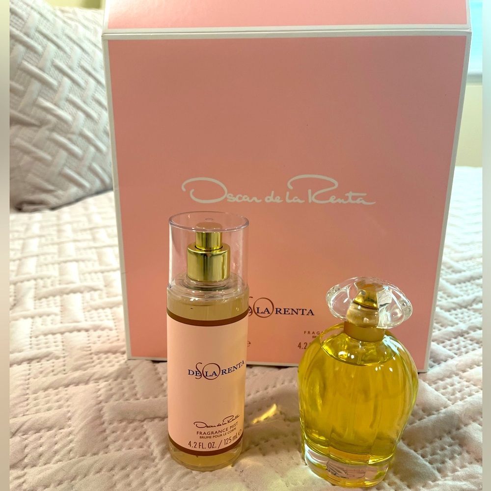 Oscar de la Renta Perfume